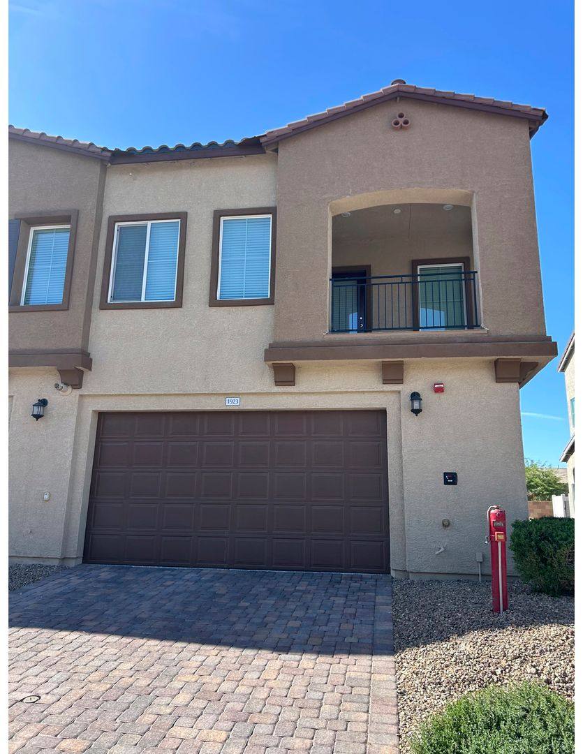 House for rent at 227 Callen Falls Ave, Henderson, NV 89011