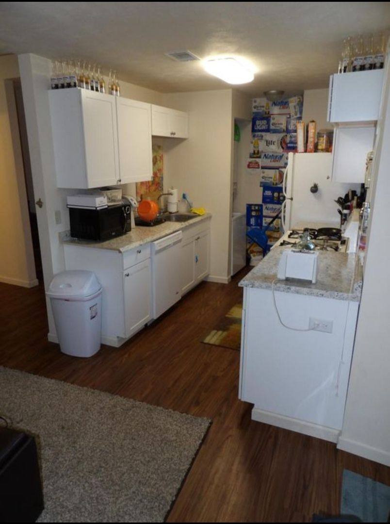 Apartment for rent at 1918 Jane, Pittsburgh, PA 15203