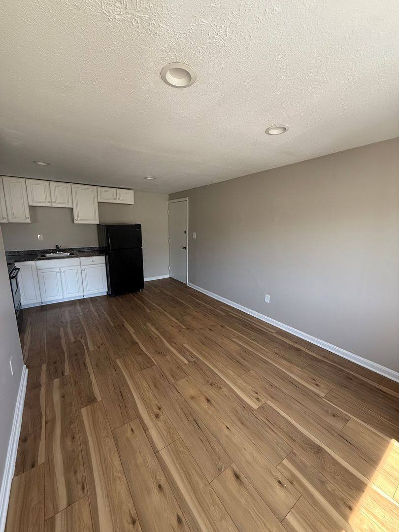 Apartment for rent at 3022 W 14th St, Cleveland, OH 44113