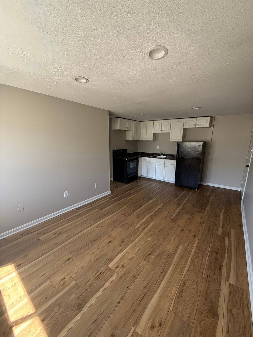 Apartment for rent at 3022 W 14th St, Cleveland, OH 44113
