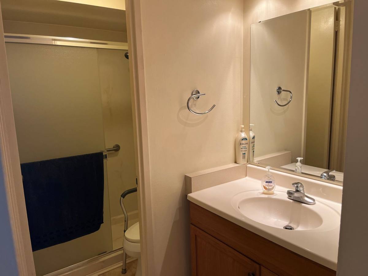 House for rent at 225 Queen St, Honolulu, HI 96813