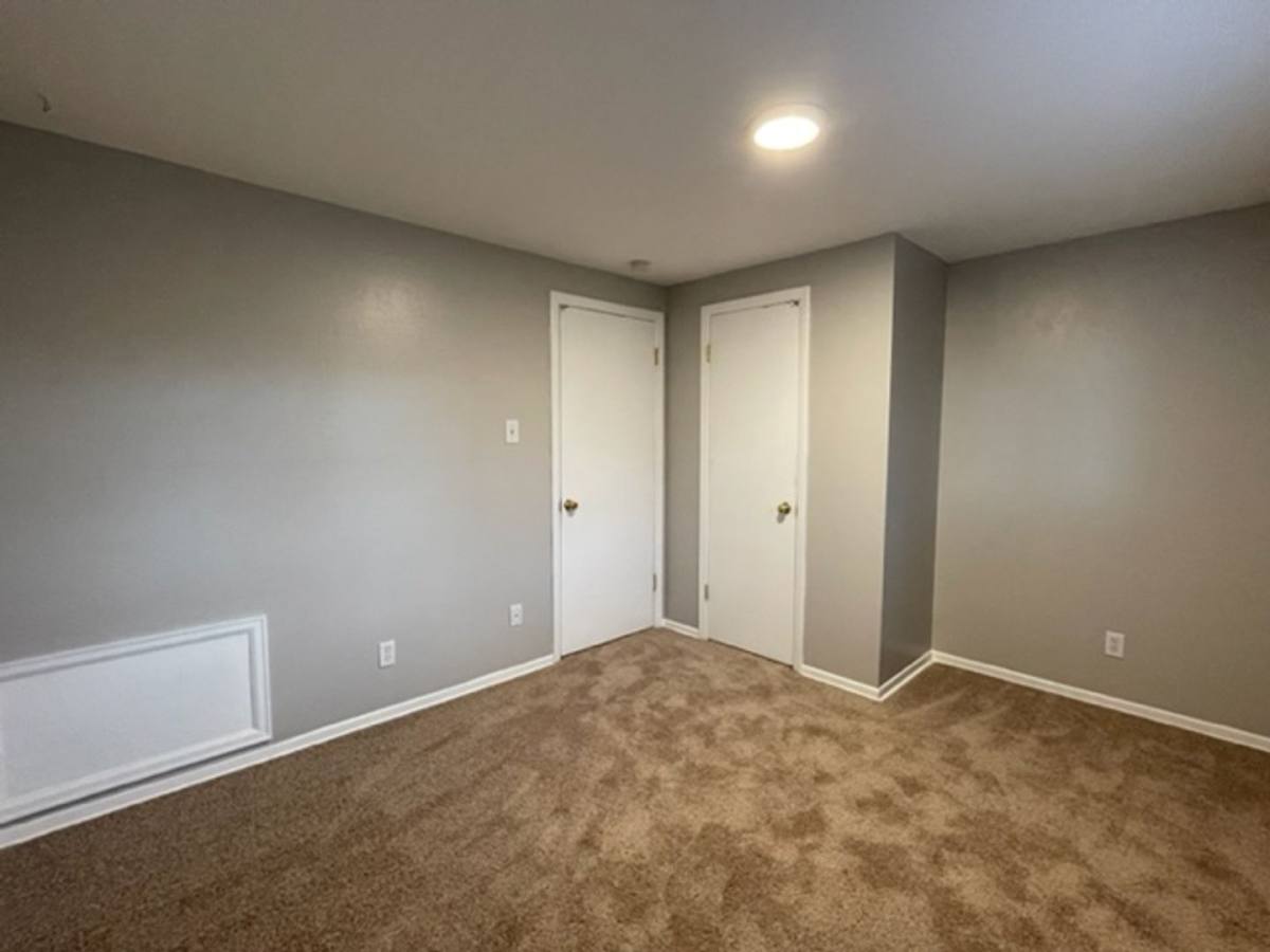 House for rent at 387 S Queen Circle, Denver, CO 80226
