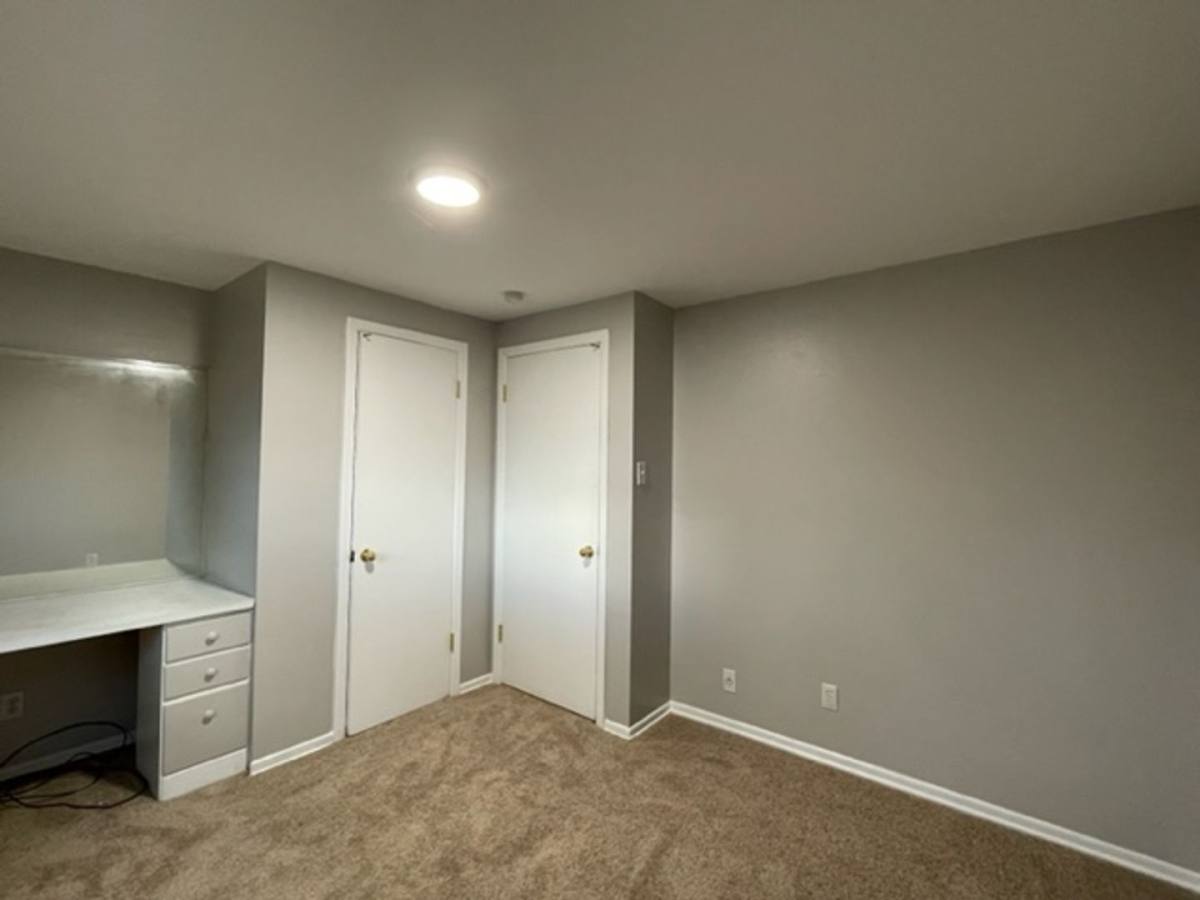 House for rent at 387 S Queen Circle, Denver, CO 80226