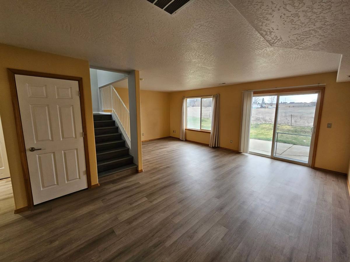Apartment for rent at 3206 Meadow Glen Rd, Cheney, WA 99004