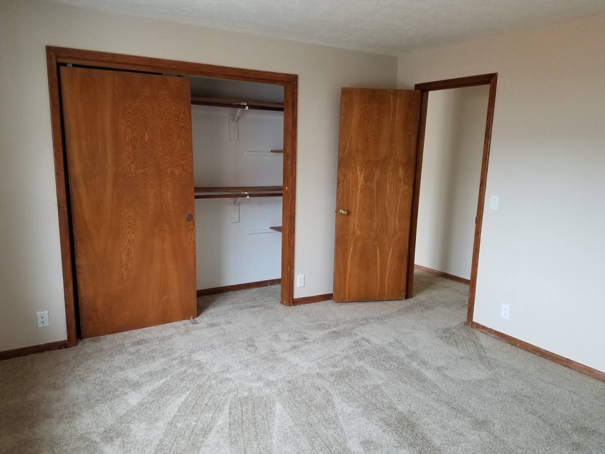 Apartment for rent at 11433 Arbor St, Omaha, NE 68144