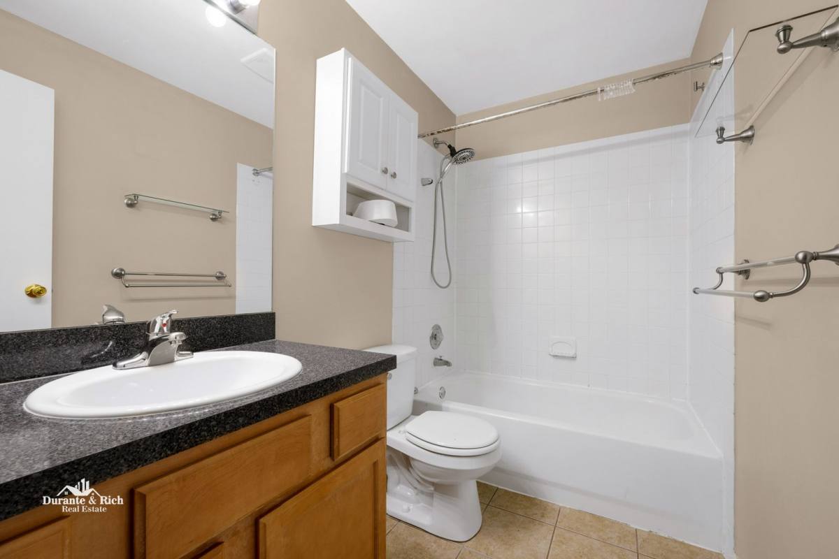 Condo for rent at 6010 Forest View Rd #1B, Lisle, IL 60532