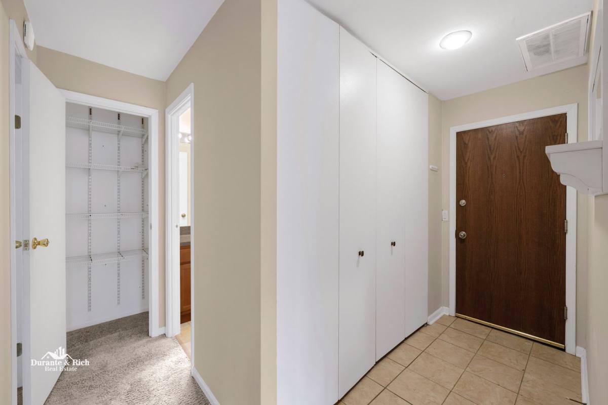 Condo for rent at 6010 Forest View Rd #1B, Lisle, IL 60532