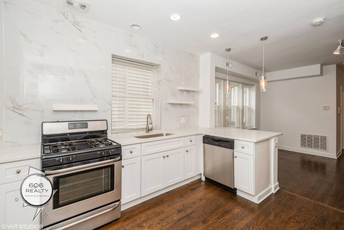 Apartment for rent at 2722-24 W Logan Blvd, Chicago, IL 60647