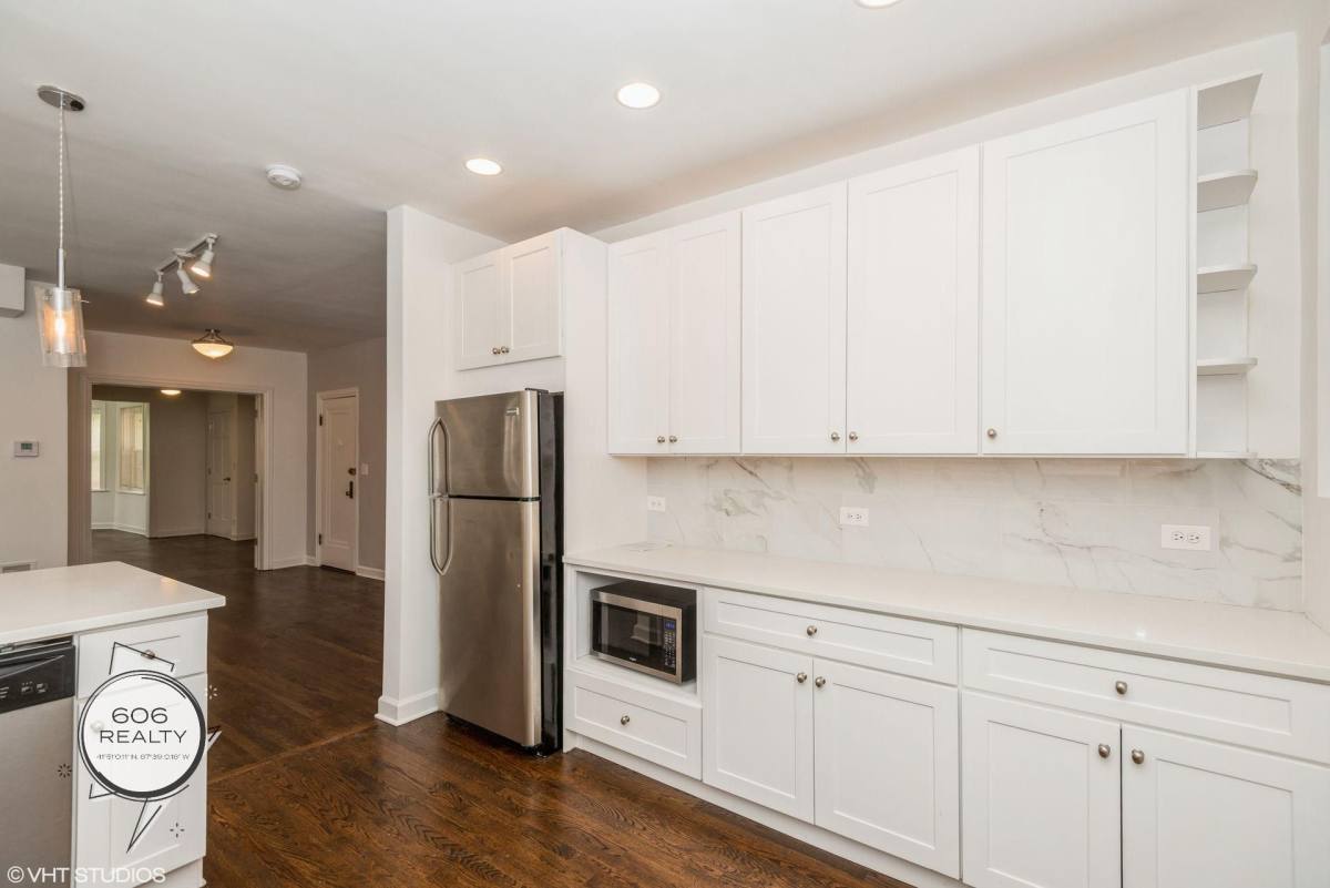 Apartment for rent at 2722-24 W Logan Blvd, Chicago, IL 60647