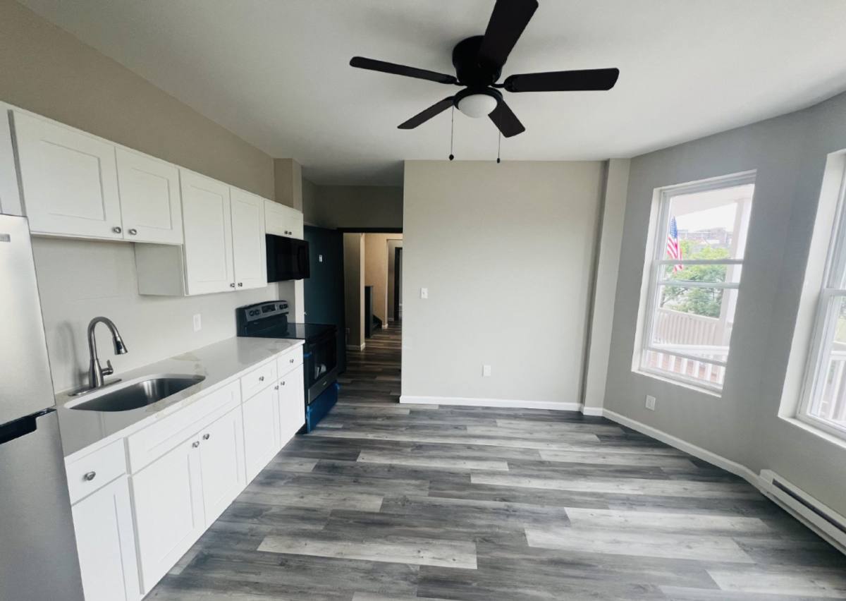 Apartment for rent at 1513-1515 Vine St, Scranton, PA 18510