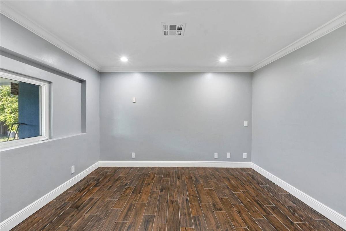 House for rent at 5820 NW 56th Place, Fort Lauderdale, FL 33319