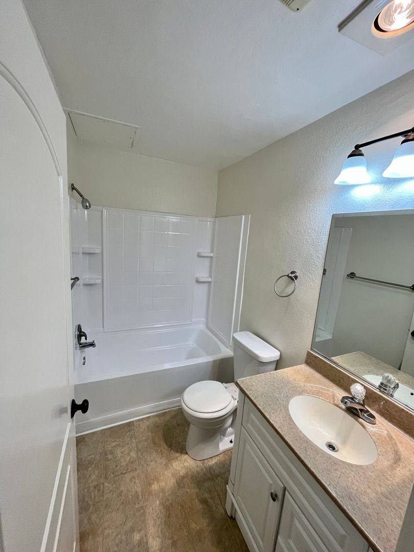 Apartment for rent at 4539 W 159th St, Lawndale, CA 90260