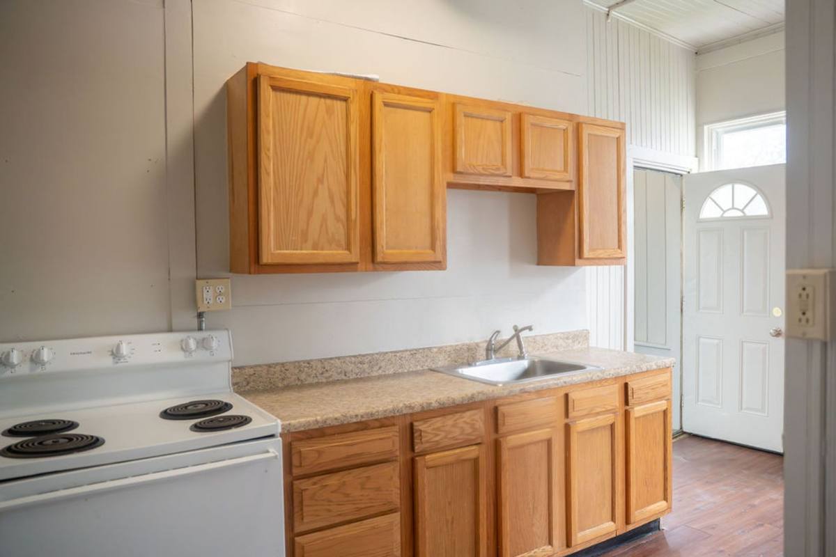 Townhouse for rent at 23 E Main St, Kutztown, PA 19530