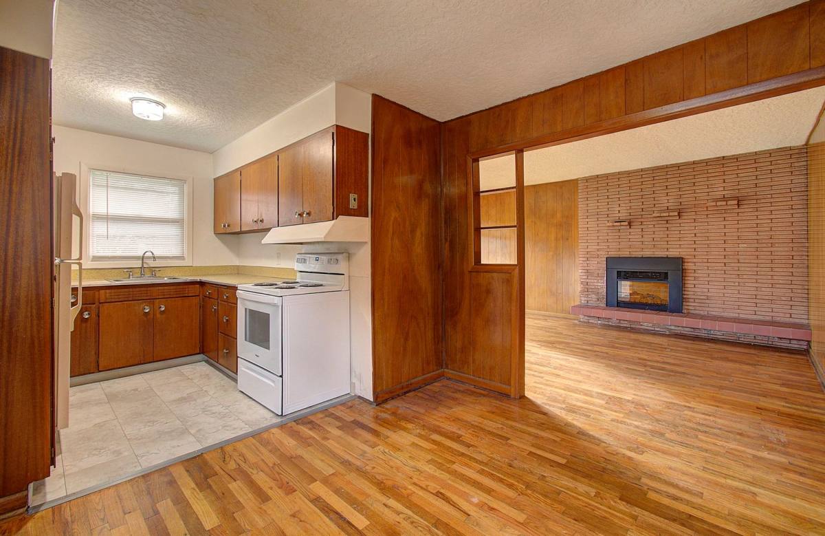 House for rent at 4706 Sheridan Dr, Vancouver, WA 98661