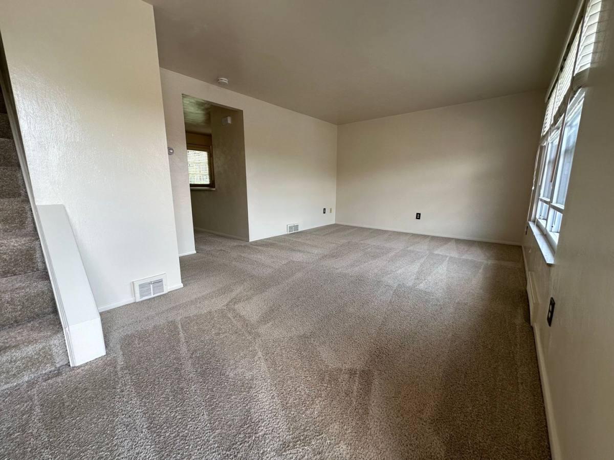 Townhouse for rent at 450 Mower Dr, Pittsburgh, PA 15239