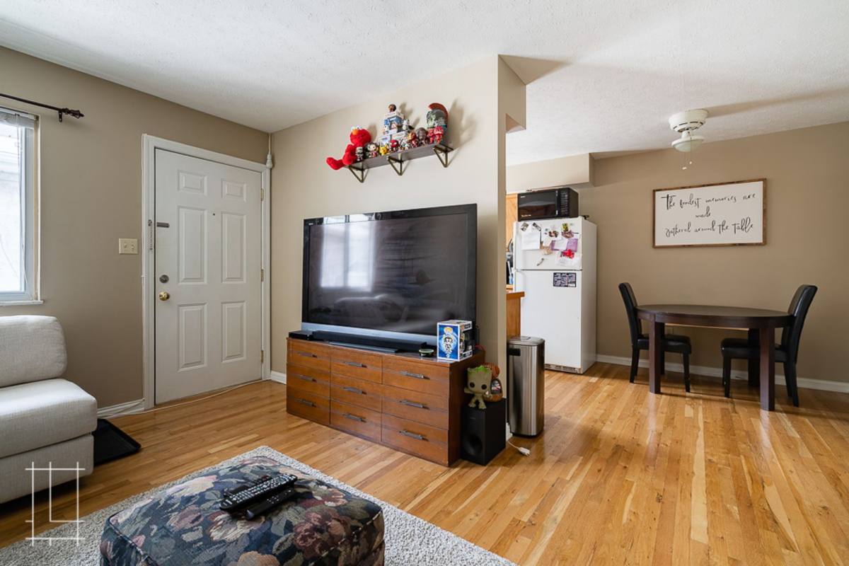 Apartment for rent at 91 W Starr, Columbus, OH 43201