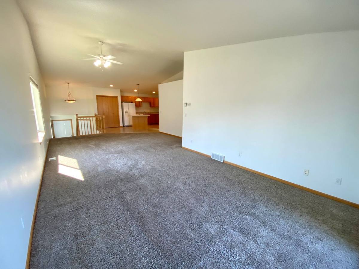 Townhouse for rent at 744 34th Ave W, West Fargo, ND 58078