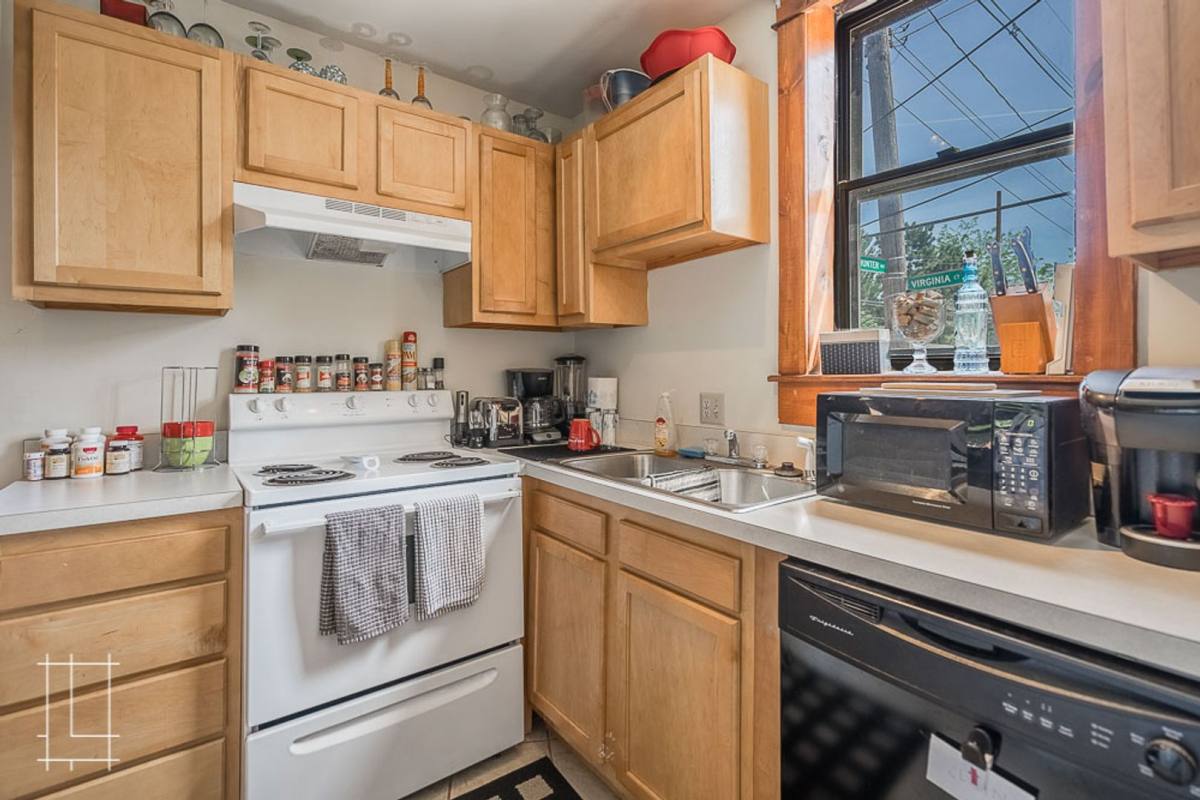 Apartment for rent at 751-753 Hunter Ave, Columbus, OH 43215