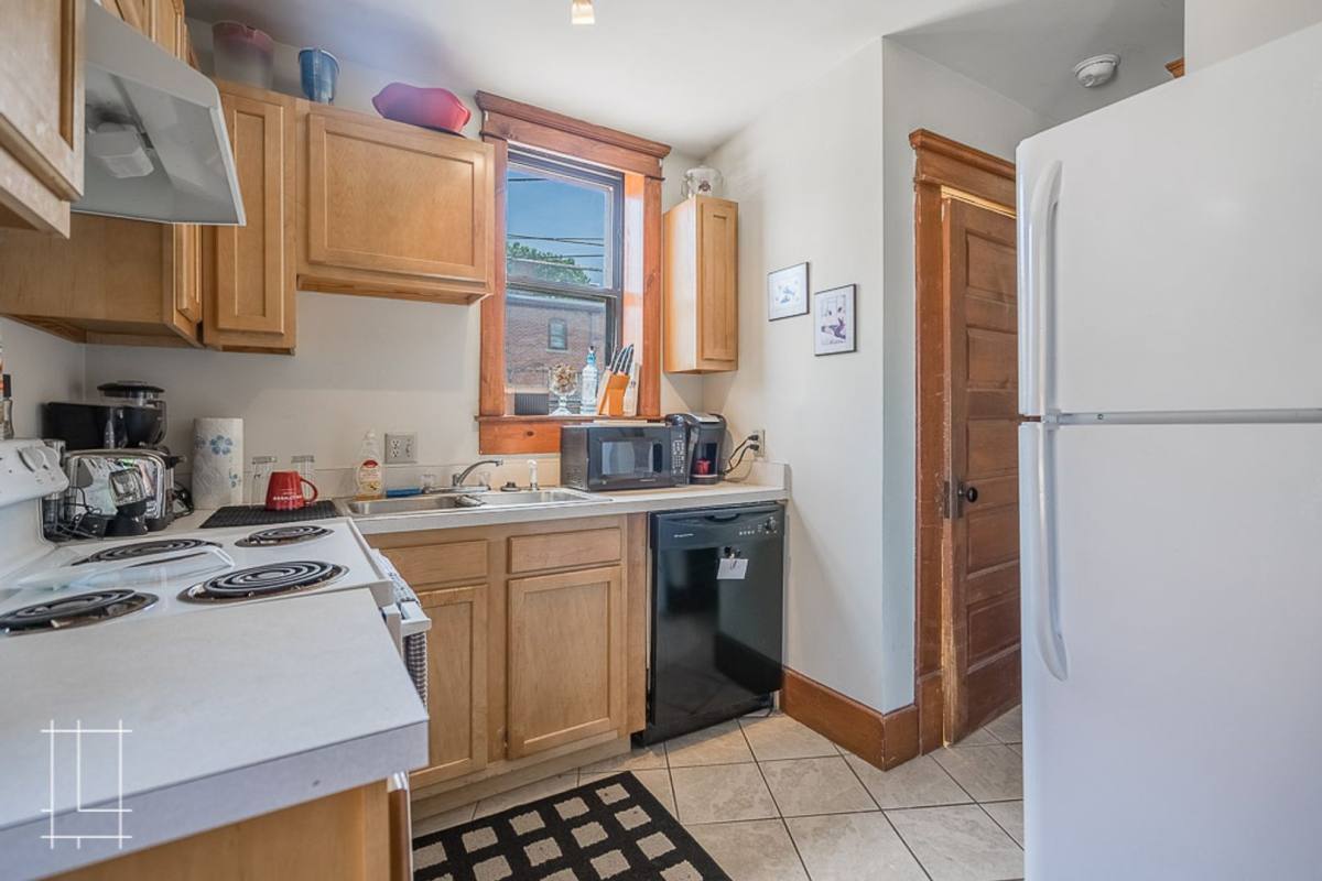 Apartment for rent at 751-753 Hunter Ave, Columbus, OH 43215
