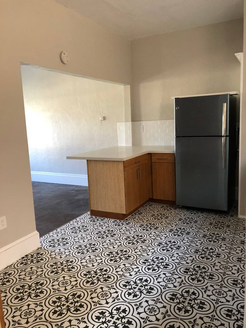 Apartment for rent at 4186 - 4198 Piedmont Ave, Oakland, CA 94611