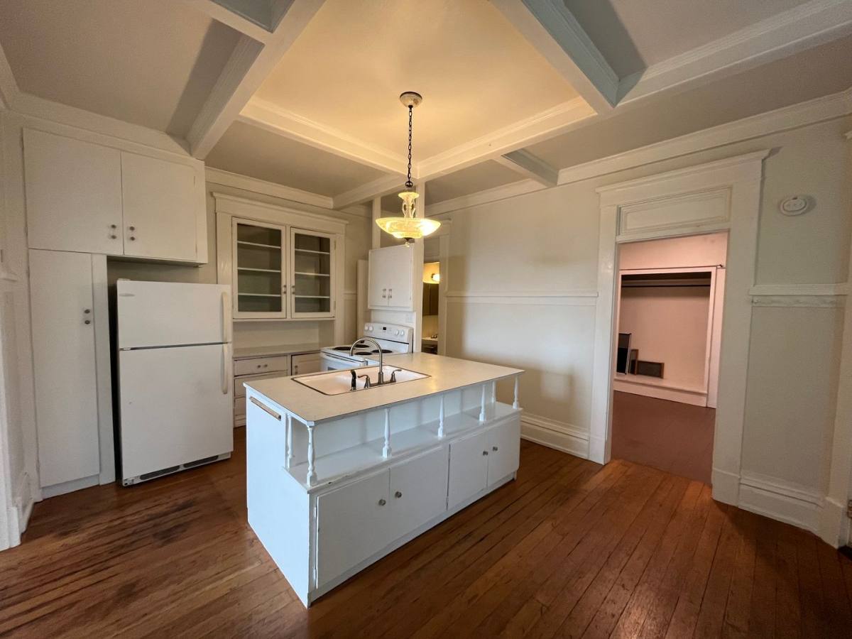 Apartment for rent at 616 N State St, Bellingham, WA 98225