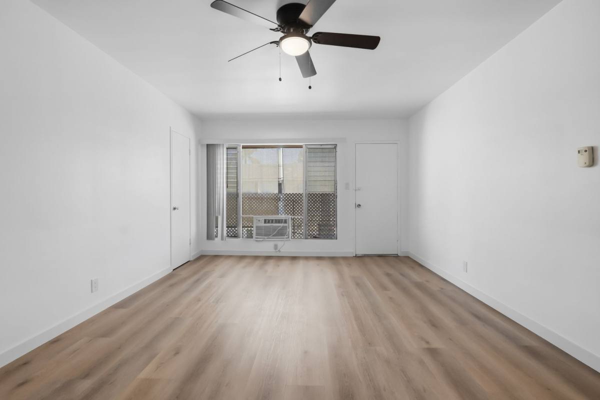 Apartment for rent at 12310-12320 Chandler Blvd, Valley Village, CA 91607