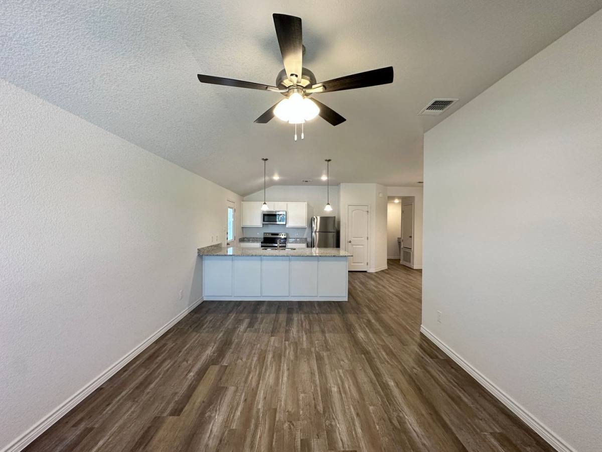 Townhouse for rent at 234 B Dolphin Dr, Temple, TX 76501