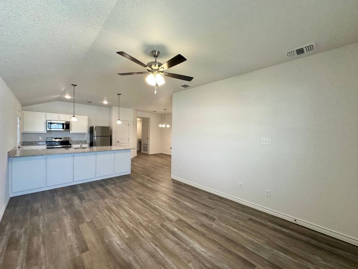 Townhouse for rent at 234 B Dolphin Dr, Temple, TX 76501