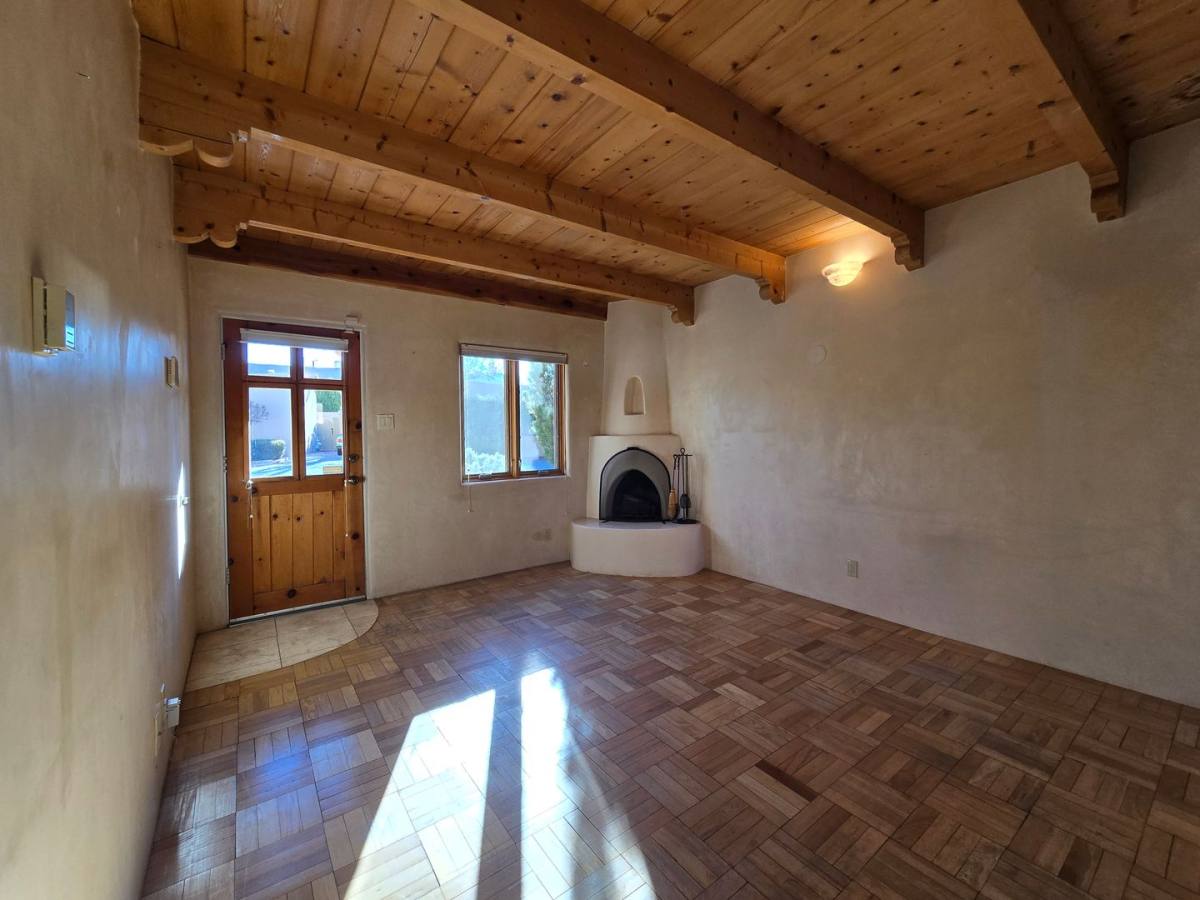 House for rent at 115 W Santa Fe Ave, Santa Fe, NM 87505