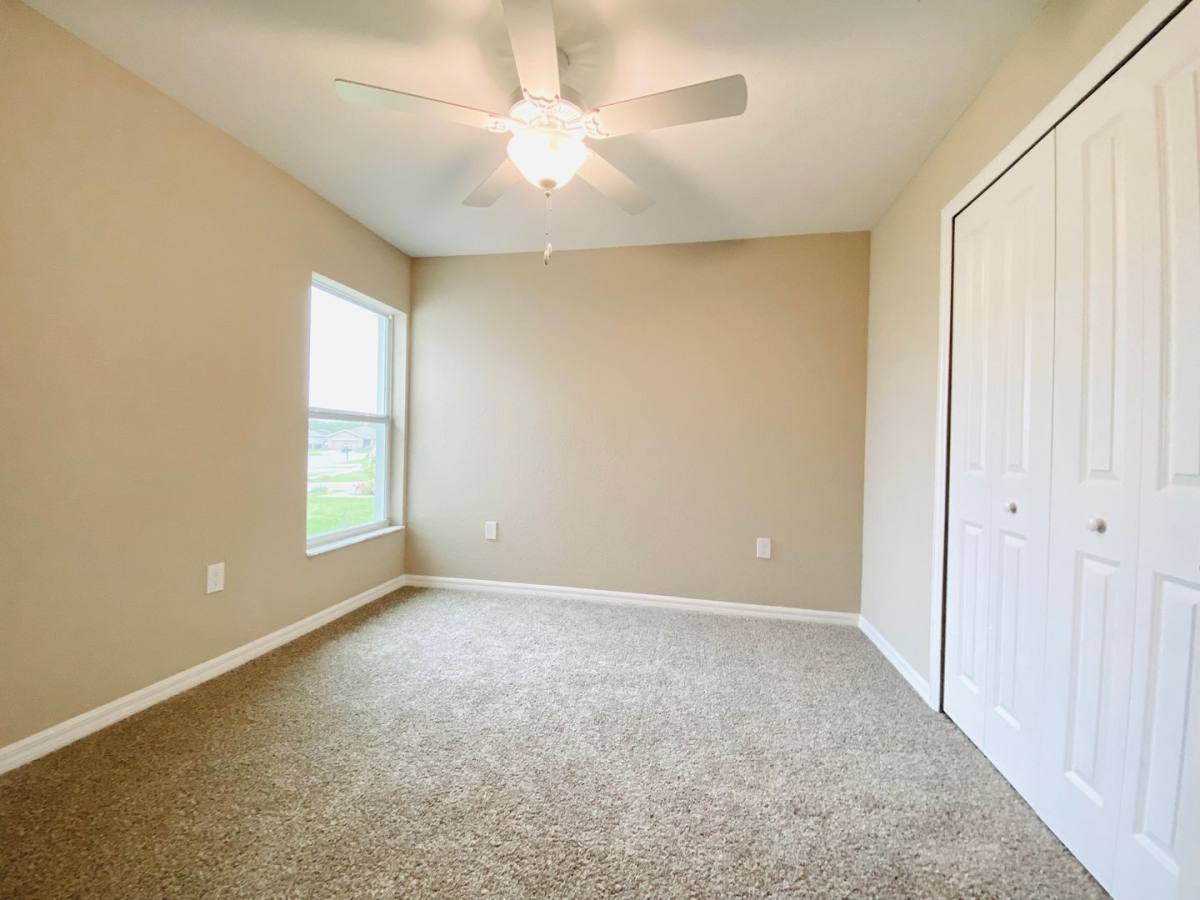 House for rent at 223 Hibiscus St, Winter Haven, FL 33881