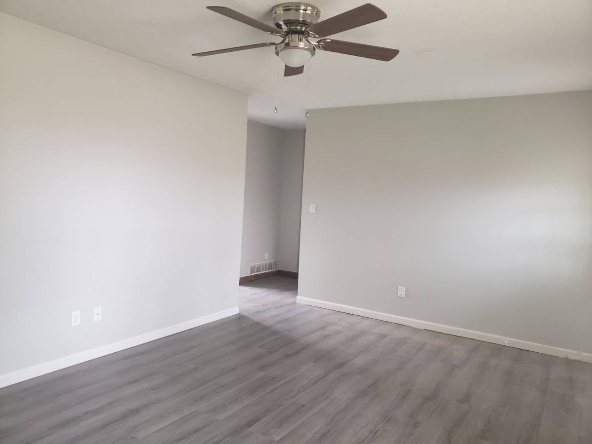 House for rent at 105 Creekside Court, Radcliff, KY 40160