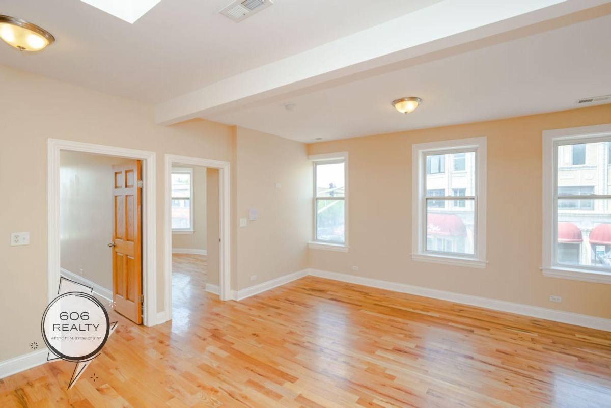 Apartment for rent at 5550-58 W Belmont, Chicago, IL 60641
