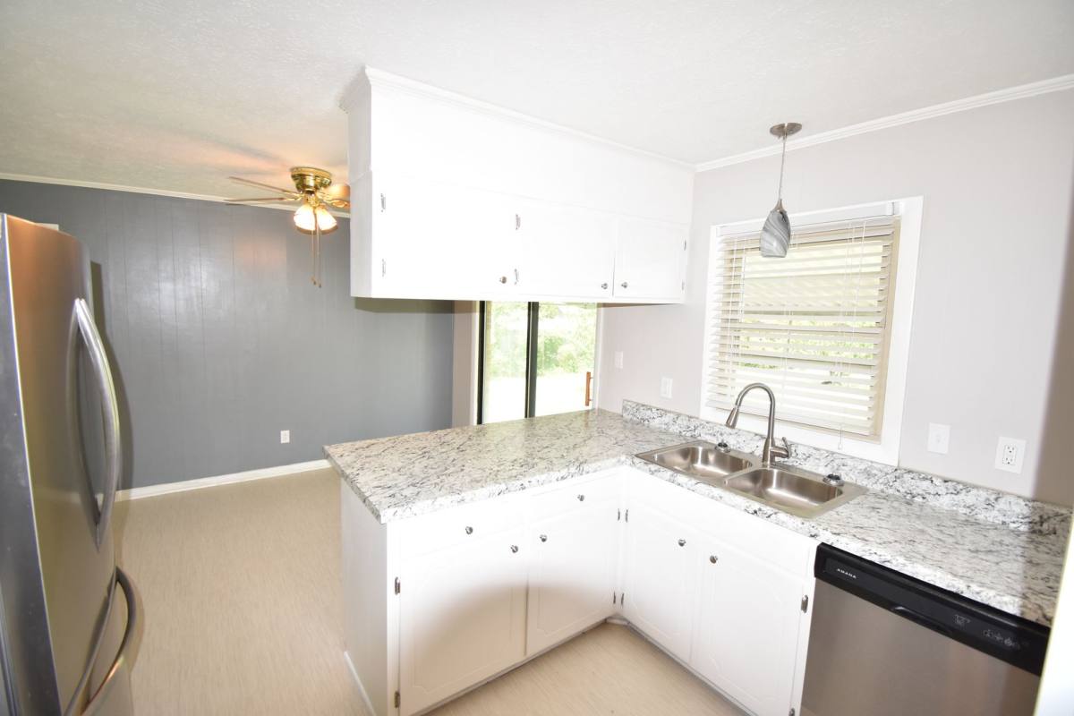 House for rent at 328 Desmond Dr, Fayetteville, NC 28314