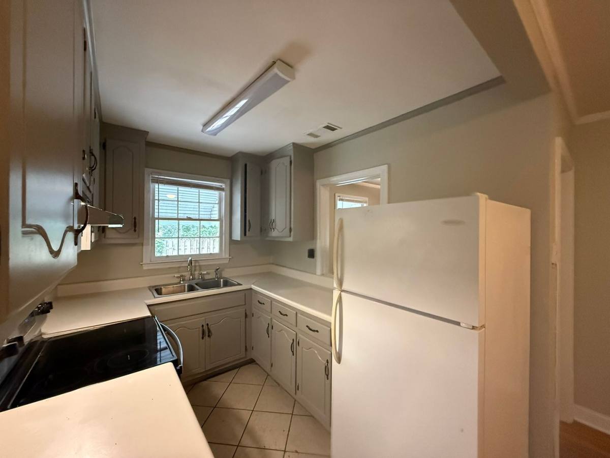 House for rent at 219 Vista Circle, Statesboro, GA 30458