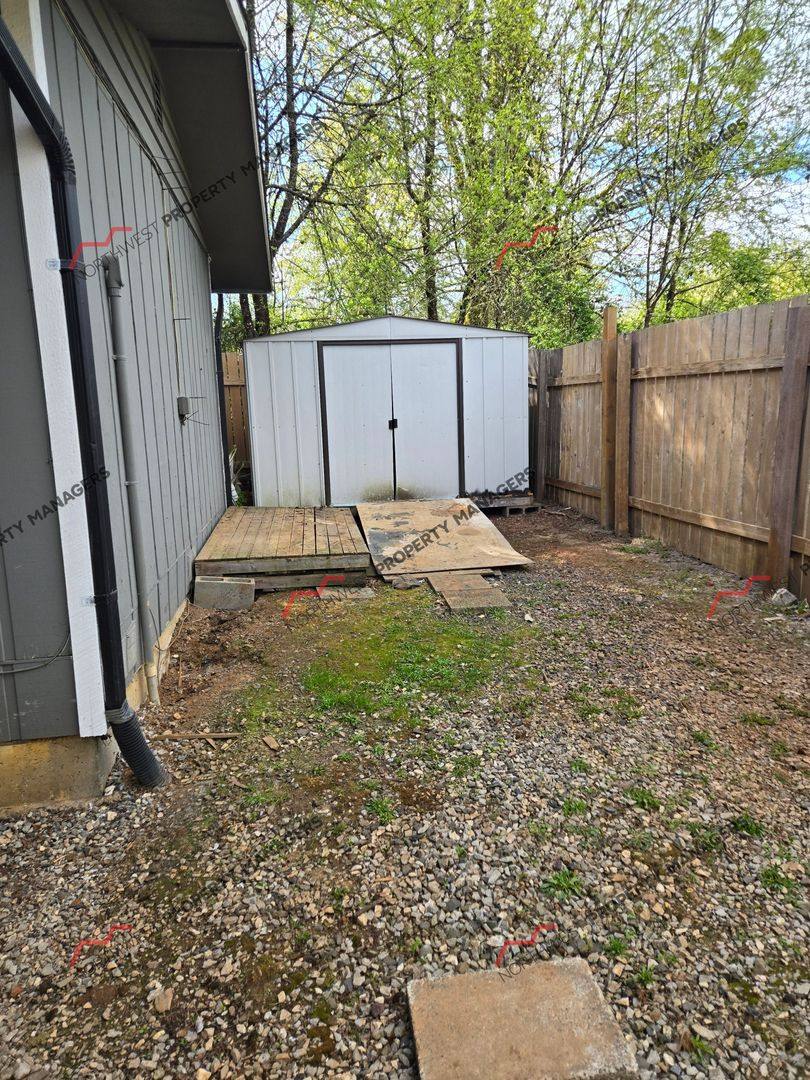 House for rent at 212 Galaxie Rd, Chehalis, WA 98532