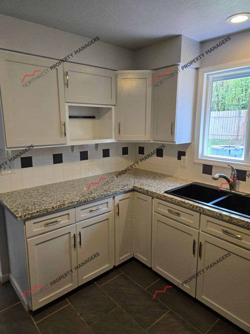 House for rent at 212 Galaxie Rd, Chehalis, WA 98532