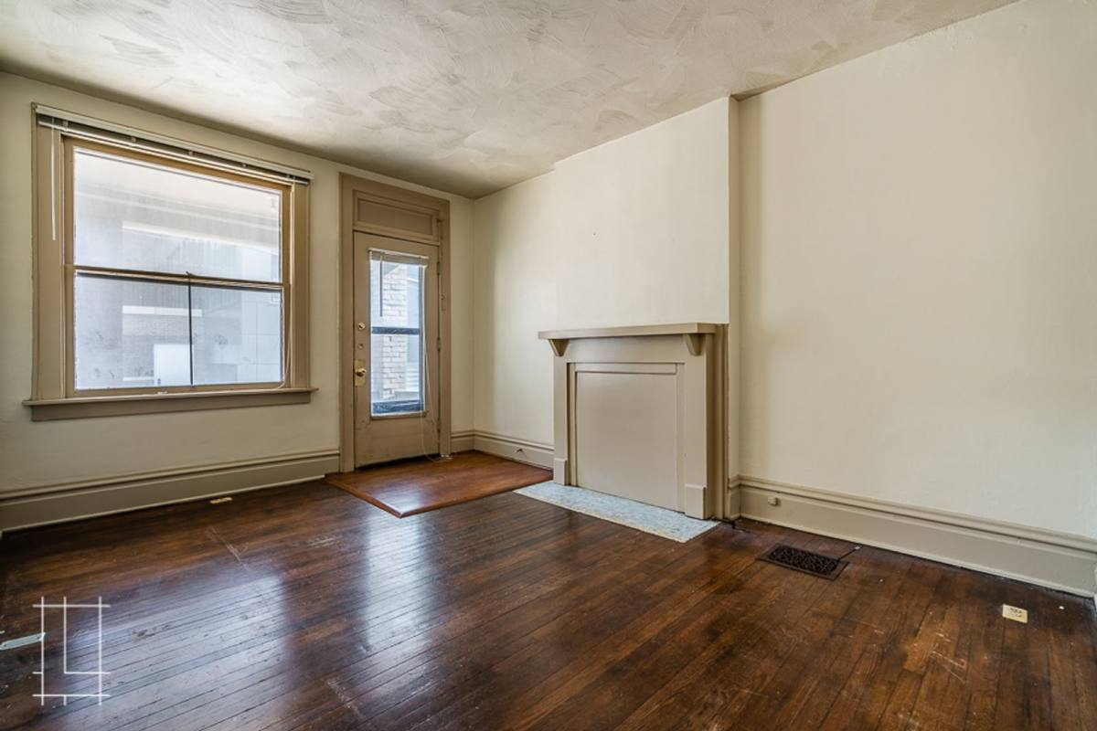 Apartment for rent at 35 Lundy St, Columbus, OH 43215