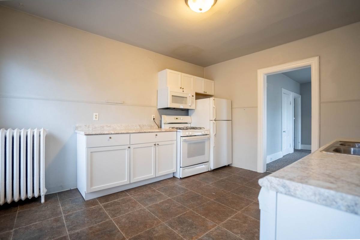 Apartment for rent at 2835 Williams Ave SE, Minneapolis, MN 55414