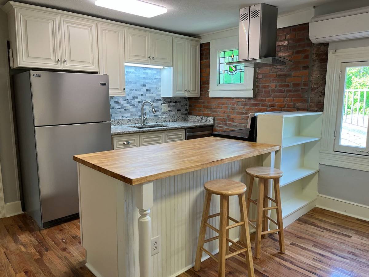 Apartment for rent at 109 W Ormsby, Louisville, KY 40203