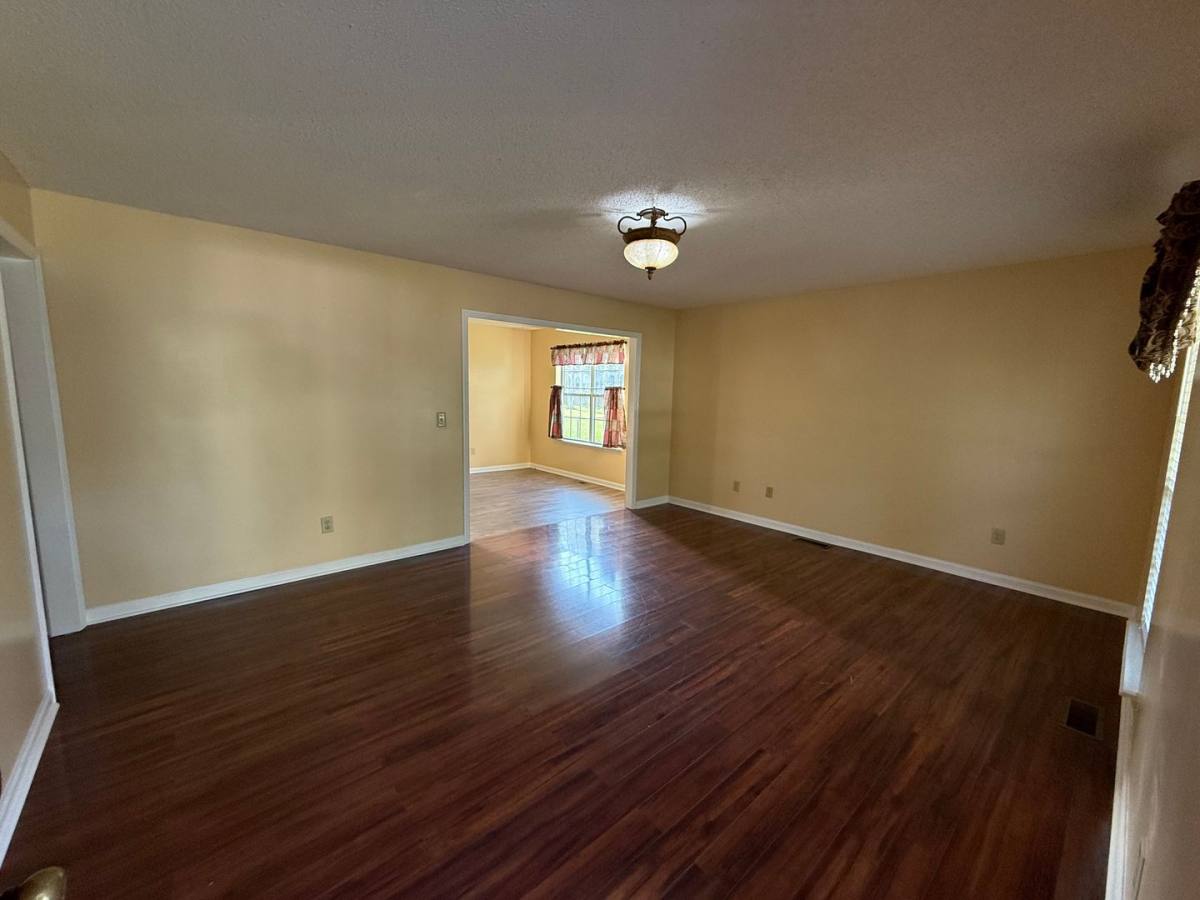 House for rent at 314 Beverly St, Scottsboro, AL 35768