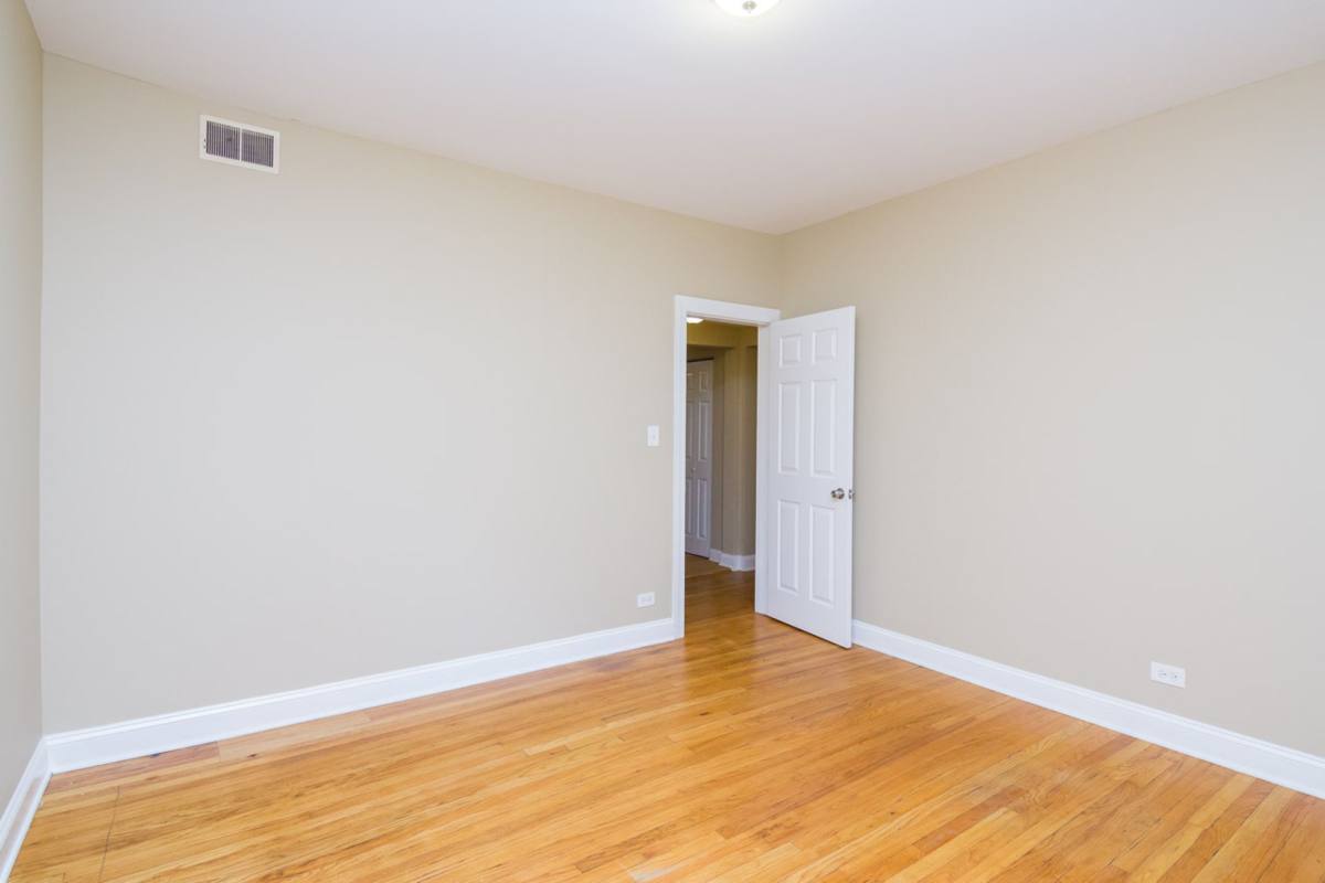 Apartment for rent at 4433 W Fullerton Ave, Chicago, IL 60639