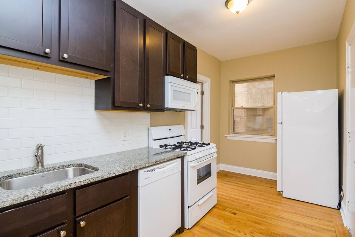 Apartment for rent at 4433 W Fullerton Ave, Chicago, IL 60639