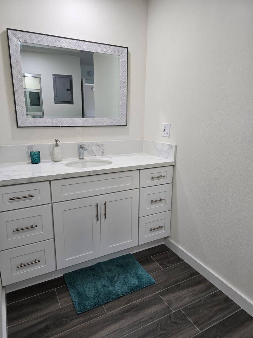 Apartment for rent at 1544 E Quincy Ave, Orange, CA 92867