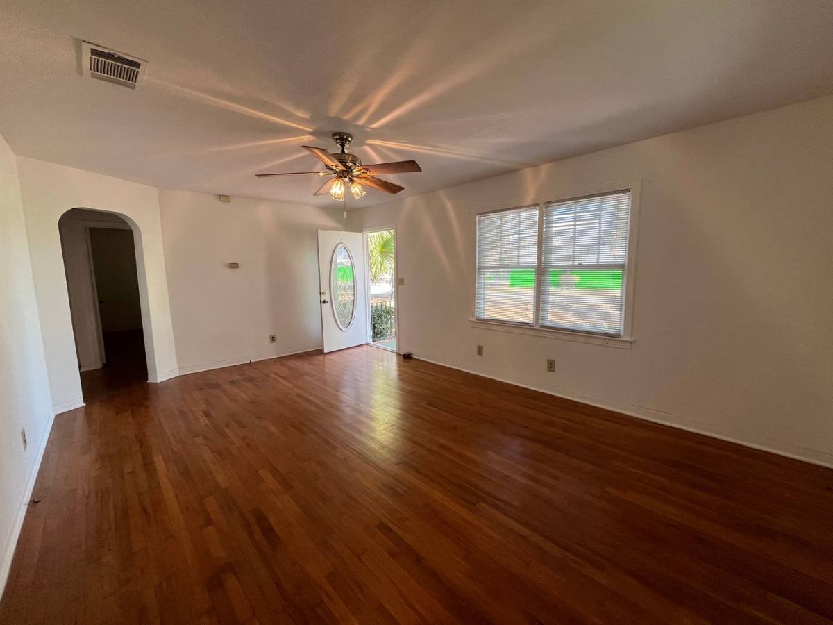 House for rent at 307 Parshley St, Live Oak, FL 32064