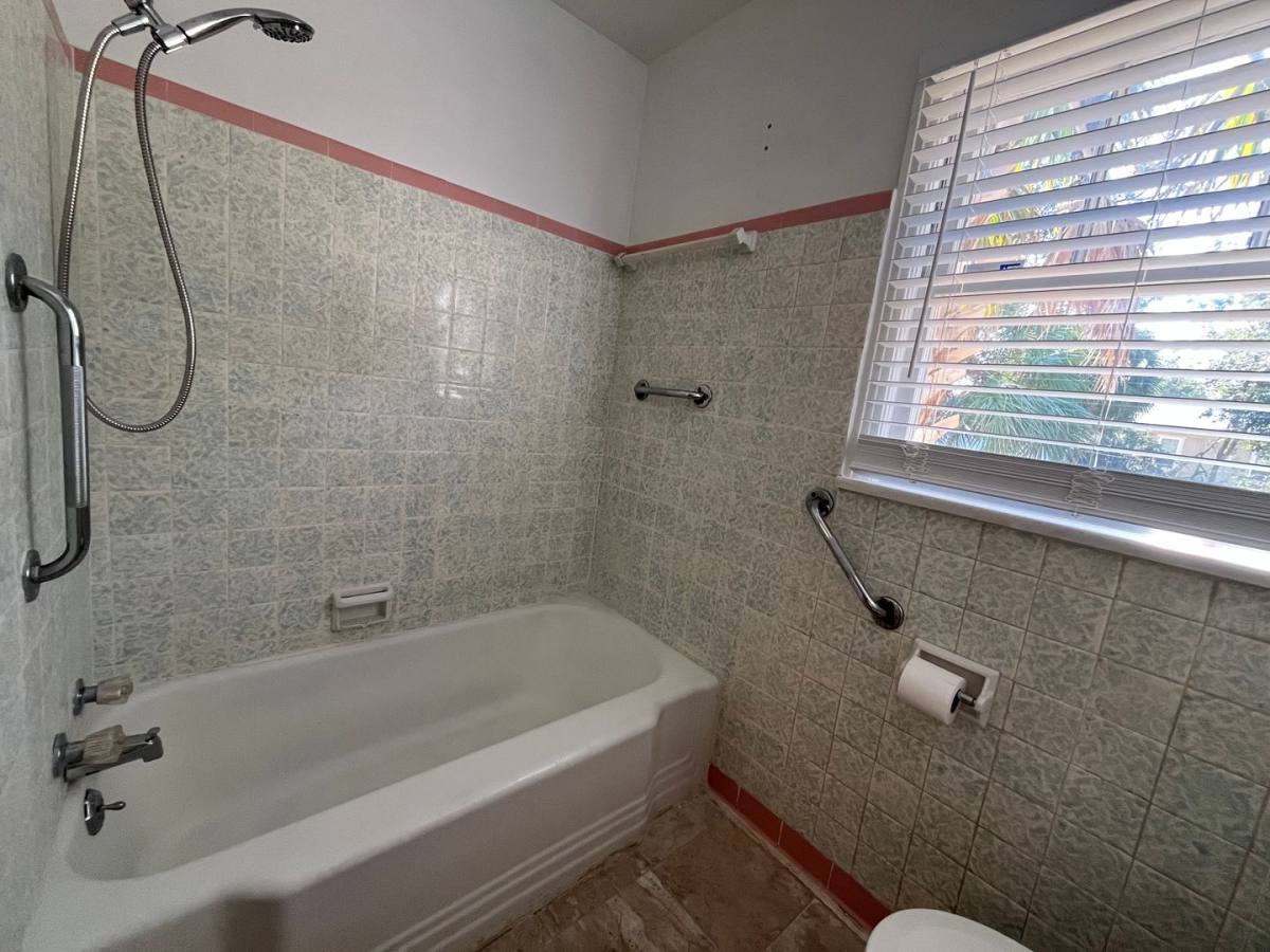 House for rent at 307 Parshley St, Live Oak, FL 32064