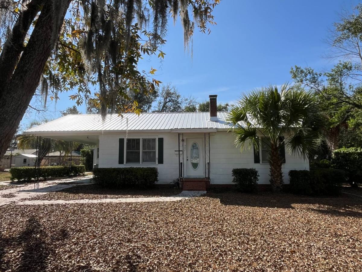House for rent at 307 Parshley St, Live Oak, FL 32064