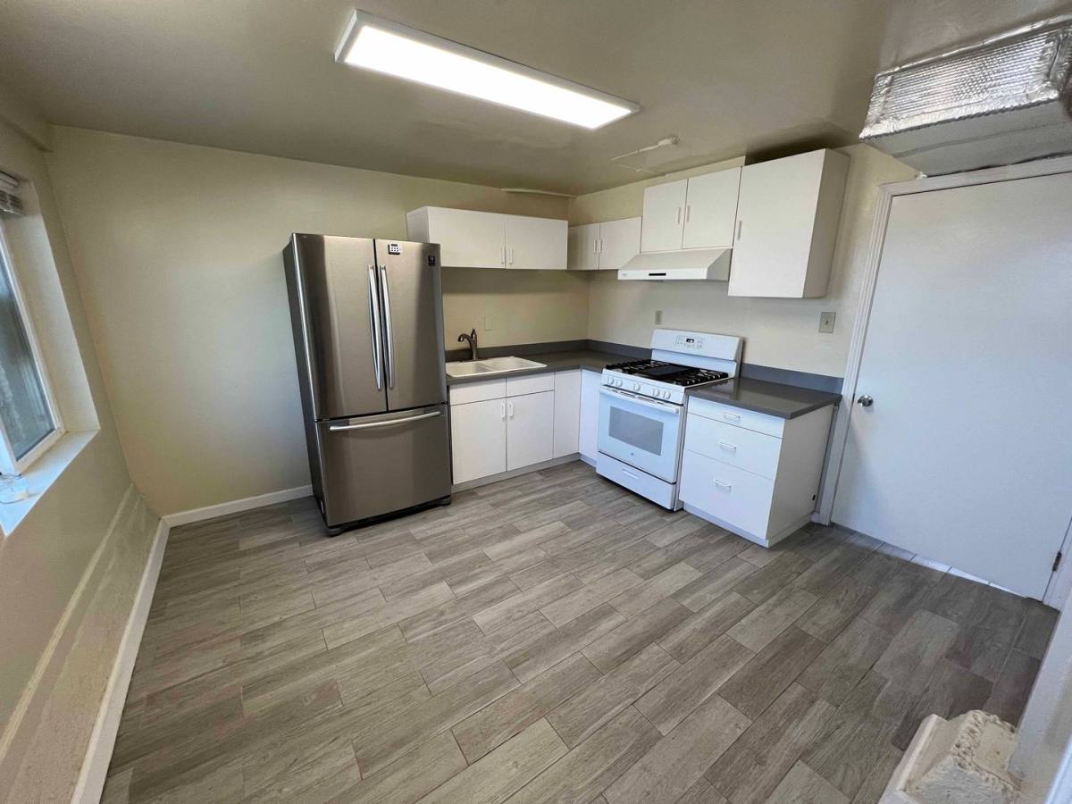 Apartment for rent at 62 Seacliff Ave, Daly City, CA 94015