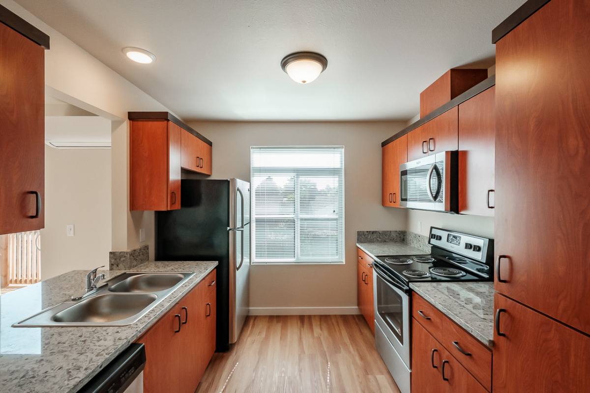 Townhouse for rent at 125 SE Goodnight Ave, Corvallis, OR 97333