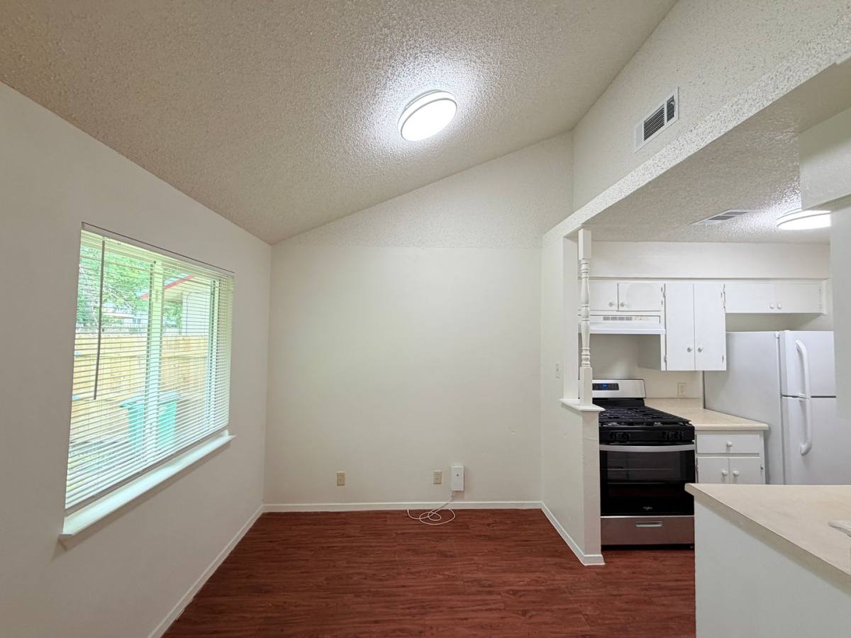 House for rent at 5206 Village Trail, Austin, TX 78744