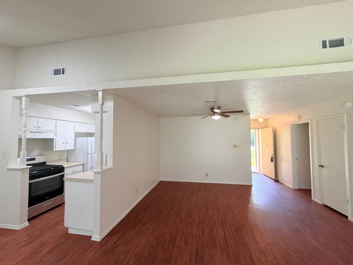 House for rent at 5206 Village Trail, Austin, TX 78744